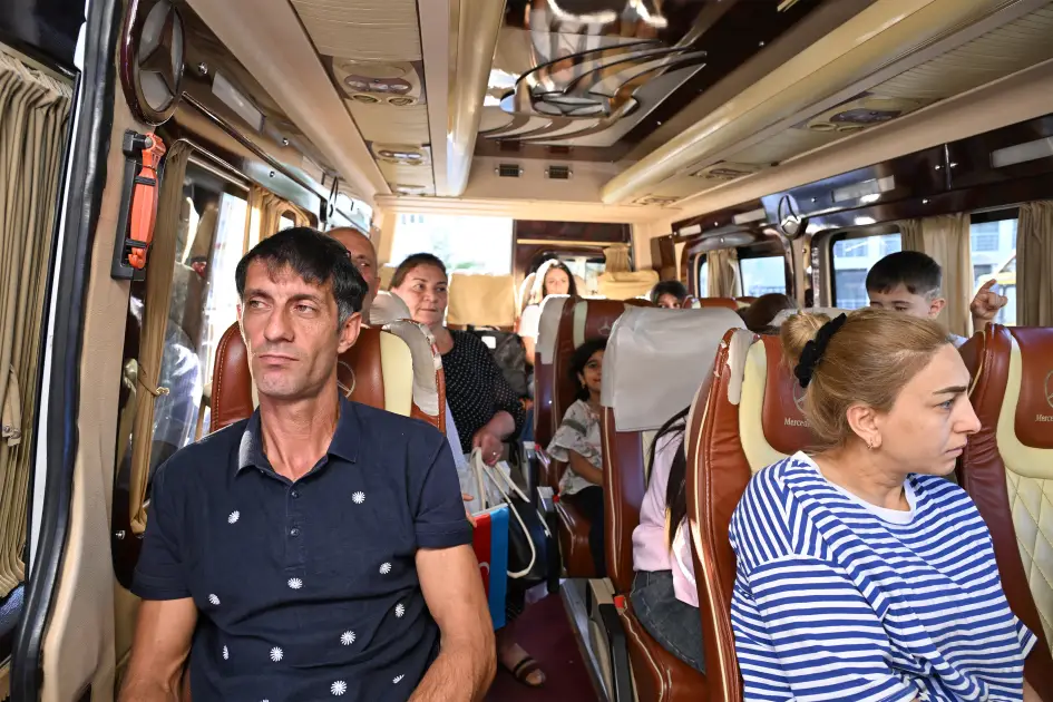 Xocalı rayonunun Xanyurdu və Təzəbinə kəndlərinə ilk köç karvanı yola salınıb