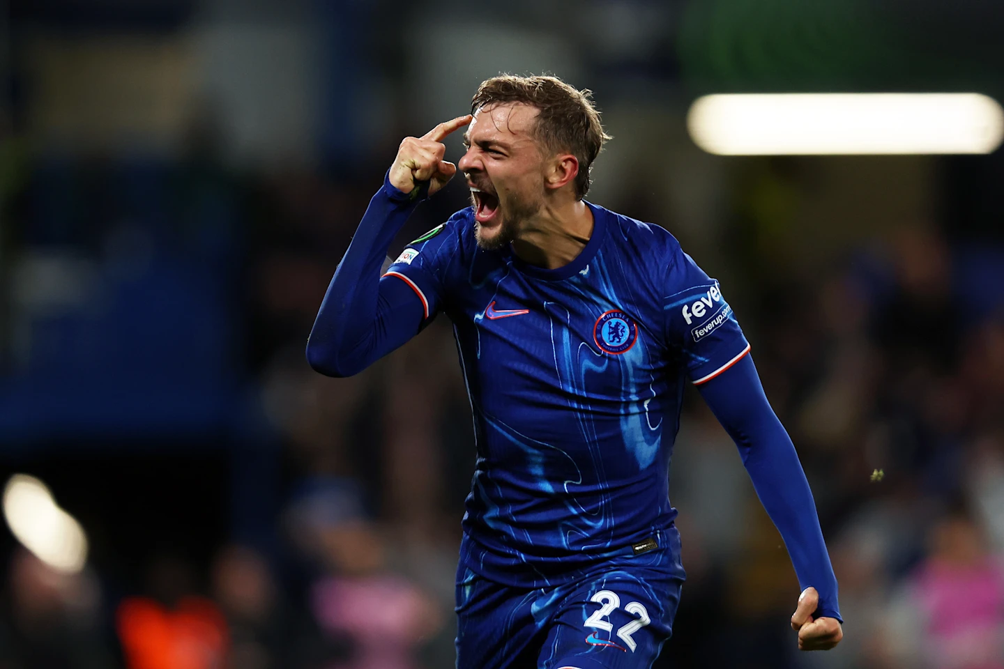 "Çelsi" futbolçusunu satacaq