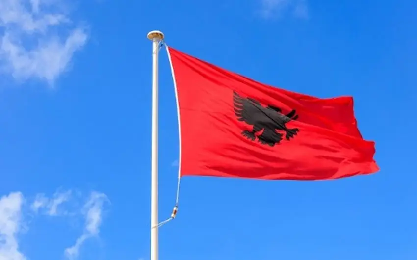 Tirana Azərbaycan və Ermənistanın dialoqu seçmək qərarını yüksək qiymətləndirir