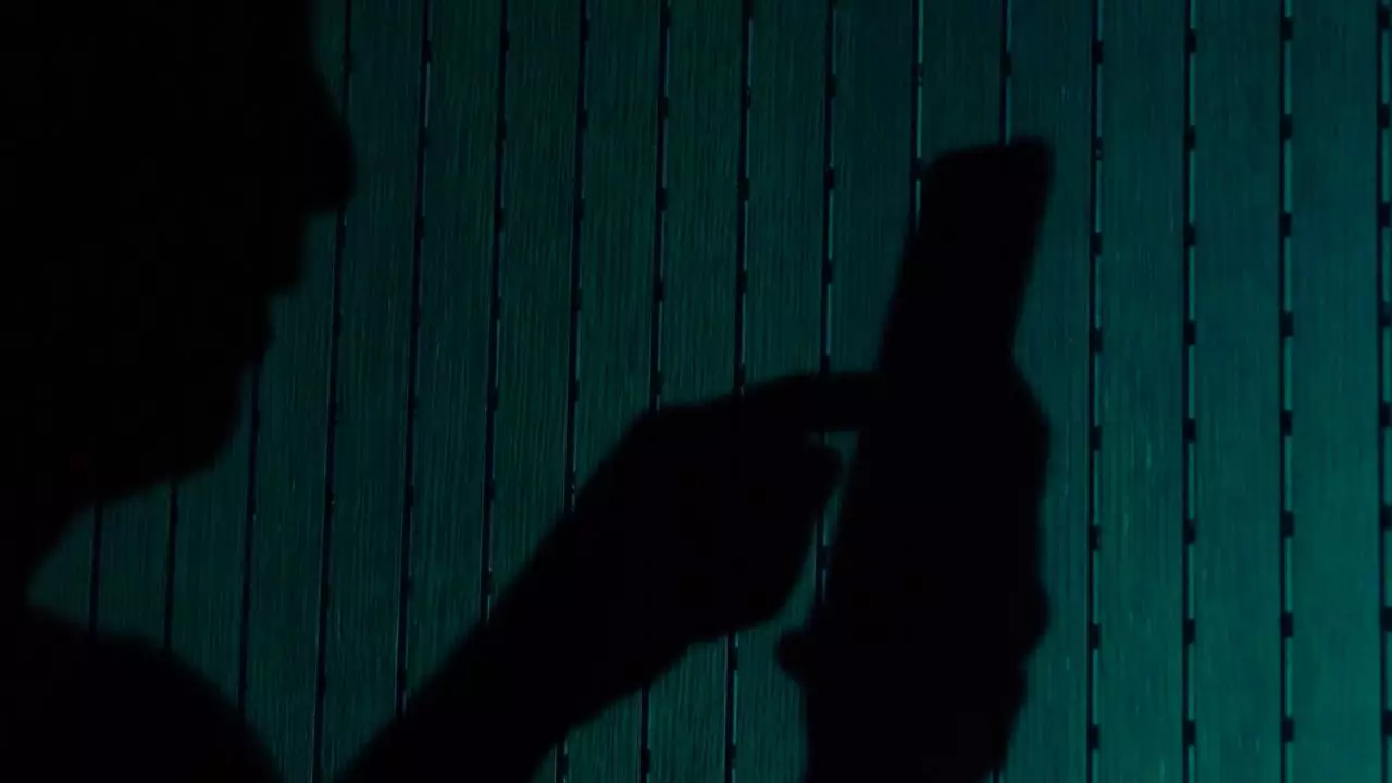 “Facebook”, “WhatsApp” və “Instagram”da fırıldaqlar artıb