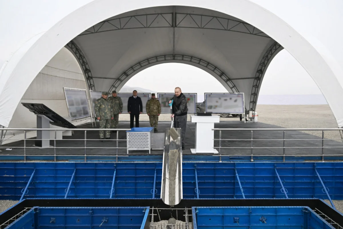 Президент Ильхам Алиев заложил фундамент Центра спецопераций в Агдере