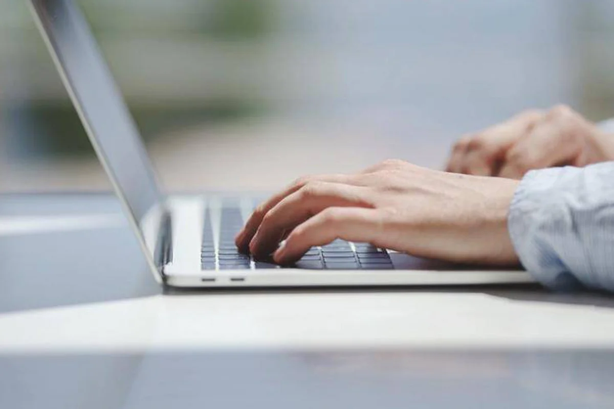 Məsafədən iş əmək müqaviləsi ilə tənzimlənəcək