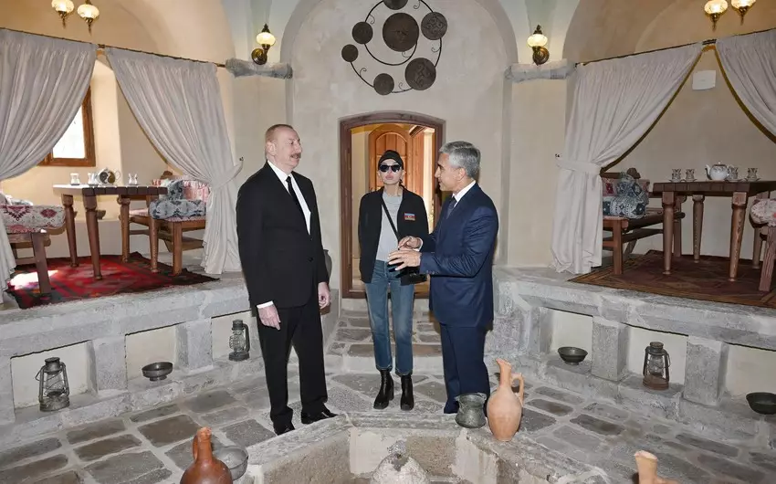 Prezident və xanımı Şirin su hamamının bərpadan sonra açılışında iştirak ediblər - YENİLƏNİB