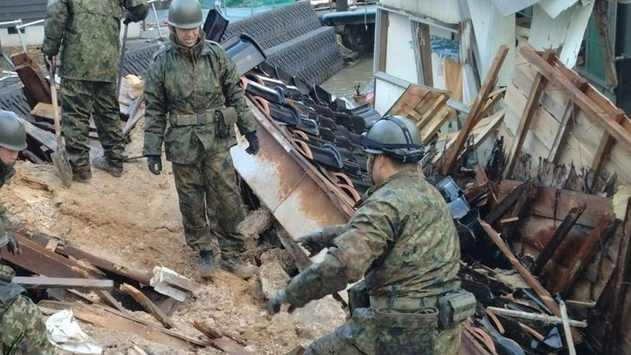 Yaponiyada zəlzələ nəticəsində ölənlərin sayı 128 nəfərə çatıb