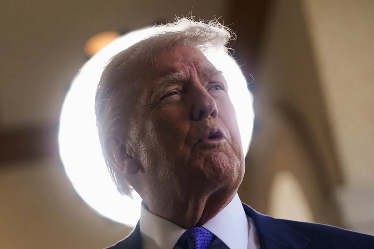 Tramp "New York Times"ın bağlanmasını səbirsizliklə gözləyir