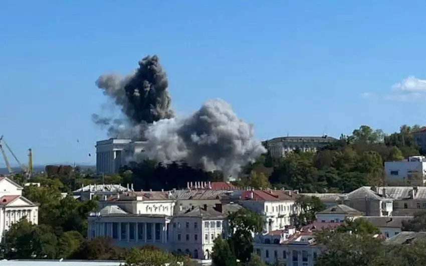 KİV: Krımdakı hərbi bazanın vurulması nəticəsində general da daxil olmaqla 10 hərbçi ölüb