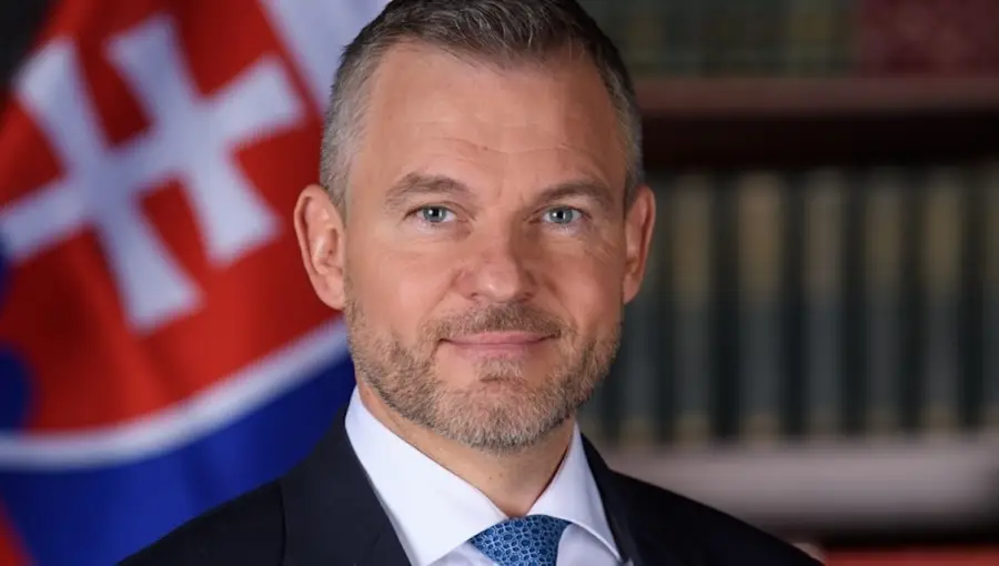 ABŞ-nin Ukrayna planı "düzgün istiqamətdə böyük addımdır" - Slovakiya Prezidenti