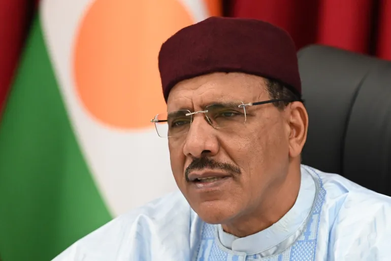 Niger hərbçiləri Məhəmməd Bazumu mühakimə edəcək