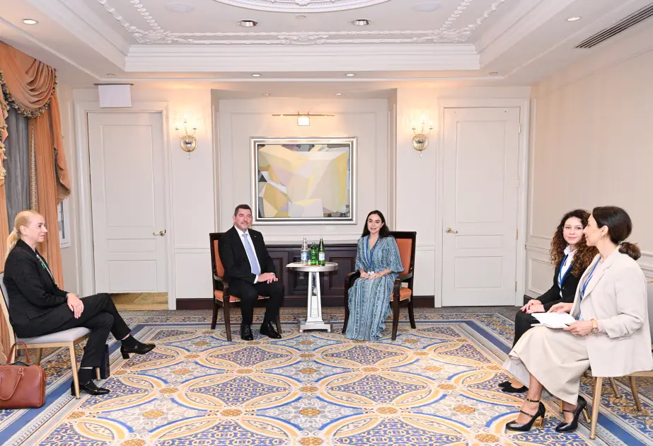 Leyla Əliyeva Ales Musarla görüşüb - FOTO