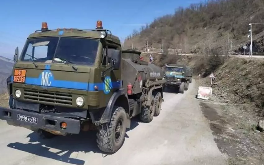 Şuşada sülhməramlıların "KamAZ"ı aşıb