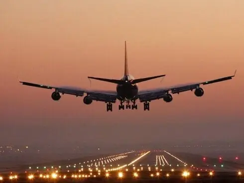 İran hava məkanı beynəlxalq tranzit uçuşlar üçün 24 saatlıq rejimdə açıldı