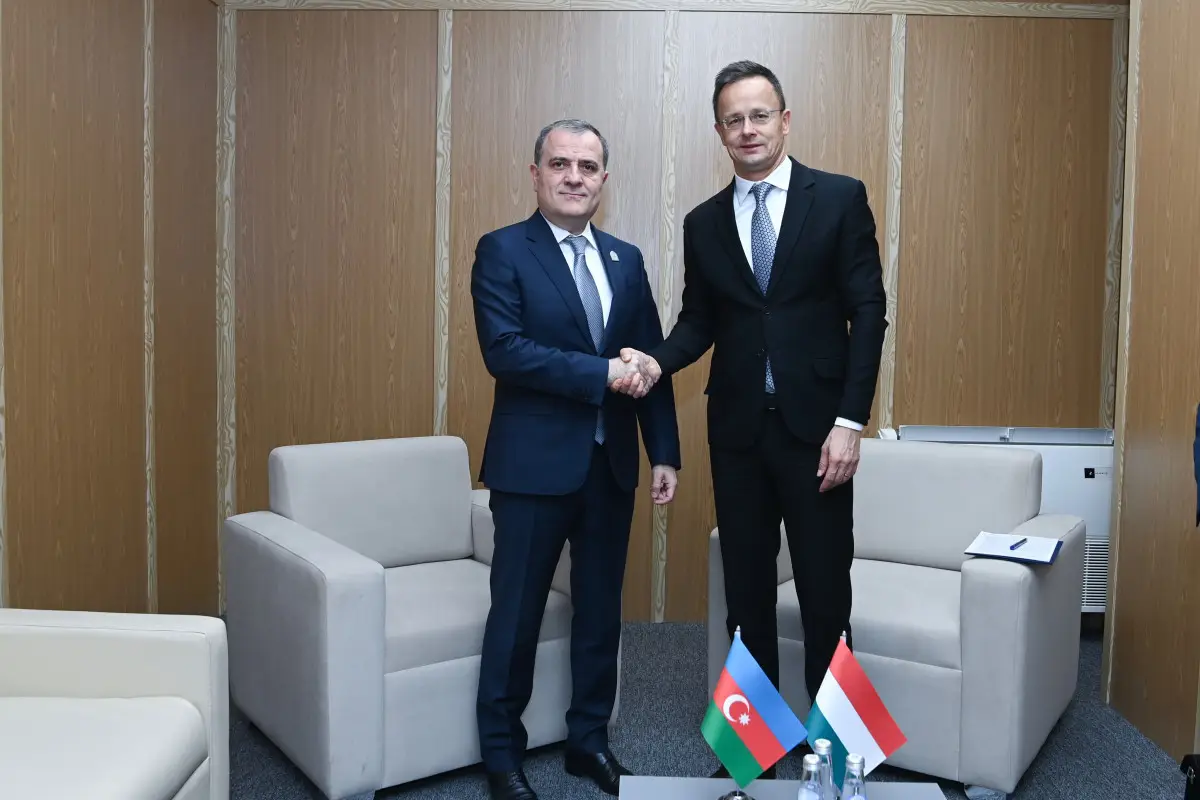 Ceyhun Bayramov və Siyarto Azərbaycan-Macarıstan strateji tərəfdaşlığını müzakirə edib - YENİLƏNİB