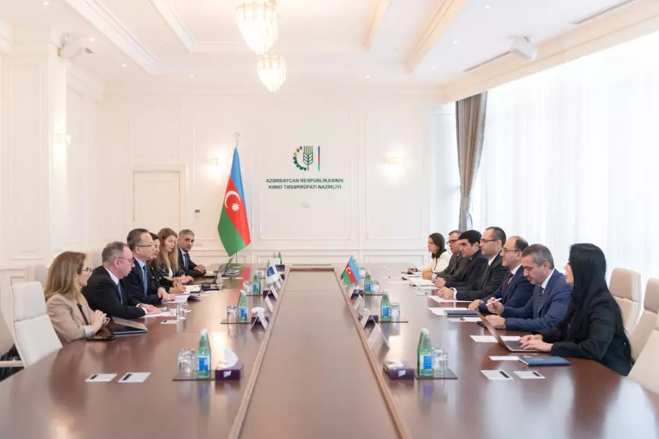 Azərbaycanla AİB arasında aqrar sahədə əməkdaşlıq əlaqələri müzakirə olunub