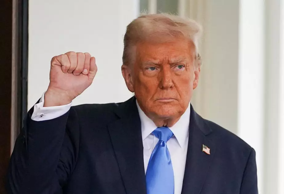 Tramp Rusiyaya qarşı yeni sanksiyaları nəzərdən keçirir