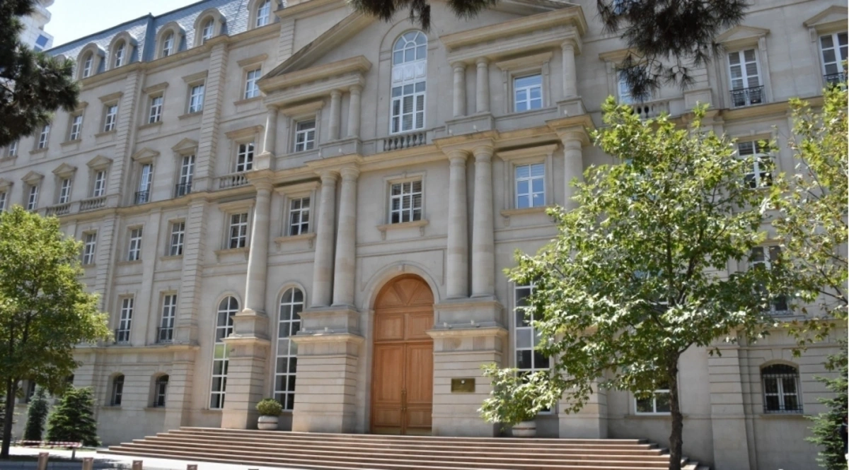 Maliyyə Nazirliyi dövlət istiqrazlarının buraxılışını bərpa edib