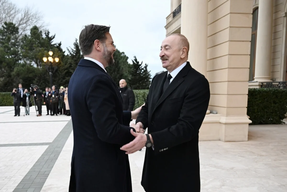 Bakıda ABŞ Vitse-prezidentinin rəsmi qarşılanma mərasimi olub