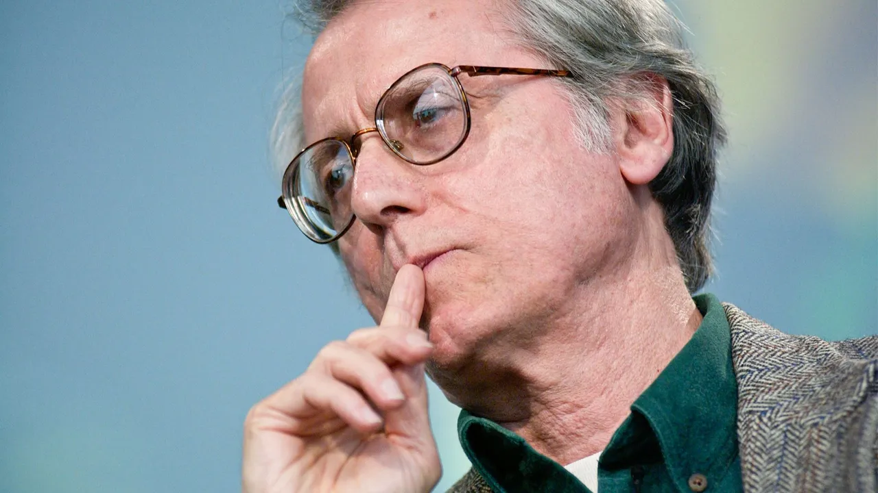 Niyə Don DeLillo Amerikanın yaşayan ən böyük yazıçısıdır?