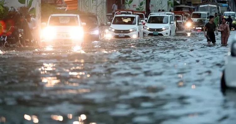 Almaniya daşqınlara təslim olub