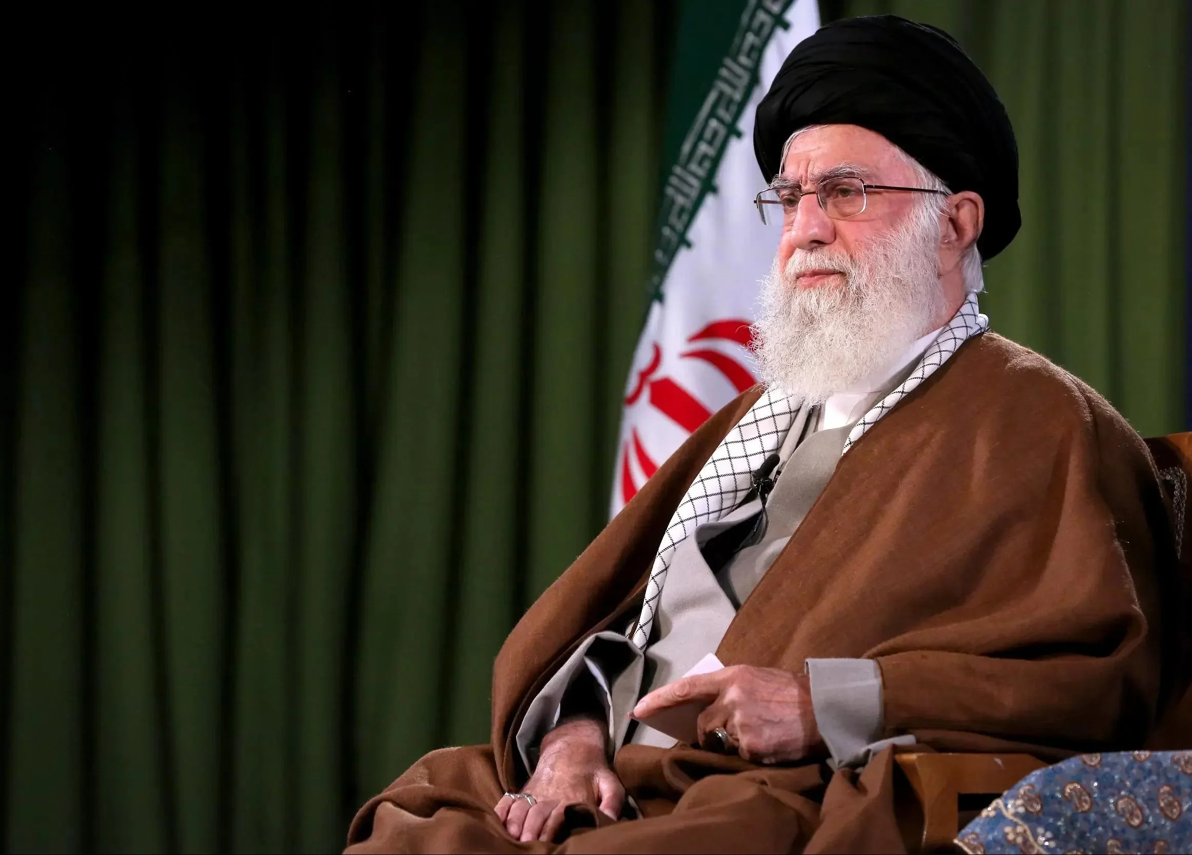 Khamenei: Foreign intervention attempts in Iran have failed