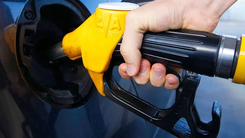 Azərbaycan Əfqanıstana benzin tədarükünə başlayıb