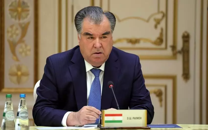 Tacikistan Prezidenti İtaliya və Vatikana ilk dəfə rəsmi səfərə yola düşüb