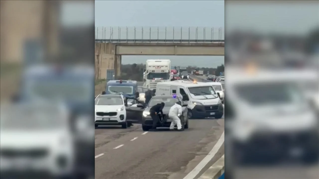 В Италии совершена попытка дерзкого ограбления инкассаторов