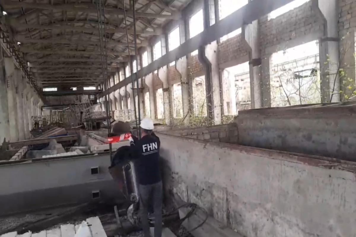 Təhlükəsizlik tələblərinə cavab verməyən körpülü kranların istismarı dayandırılıb - VİDEO