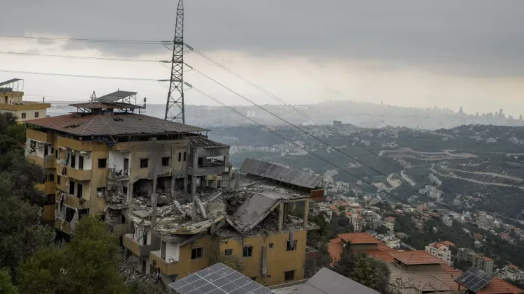 İsrail Livanı bombaladı