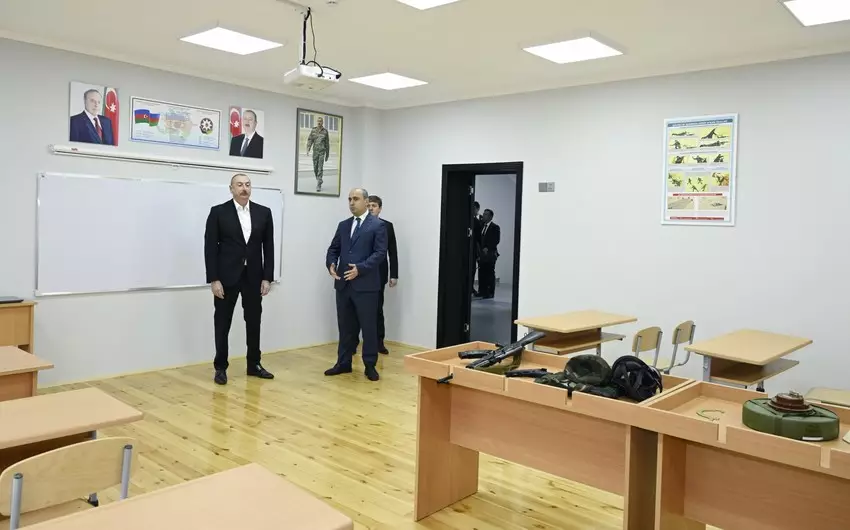 Prezident tam orta məktəbin açılışında iştirak edib - YENİLƏNİB
