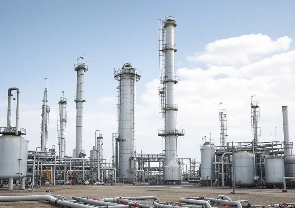 İri neft emalı zavodları üçün materialların idxalının ƏDV-dən azadolma müddəti artırılır