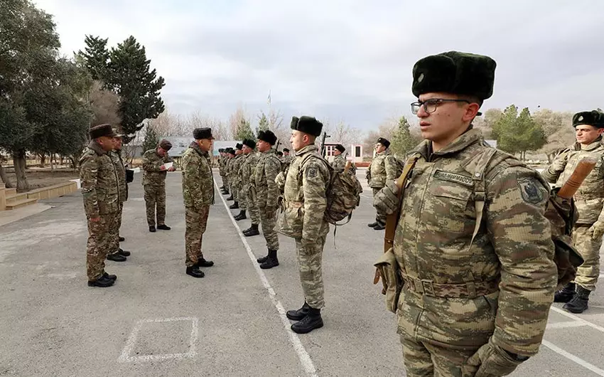 Kərim Vəliyev Azərbaycan Ordusunun döyüş hazırlığını qiymətləndirib
