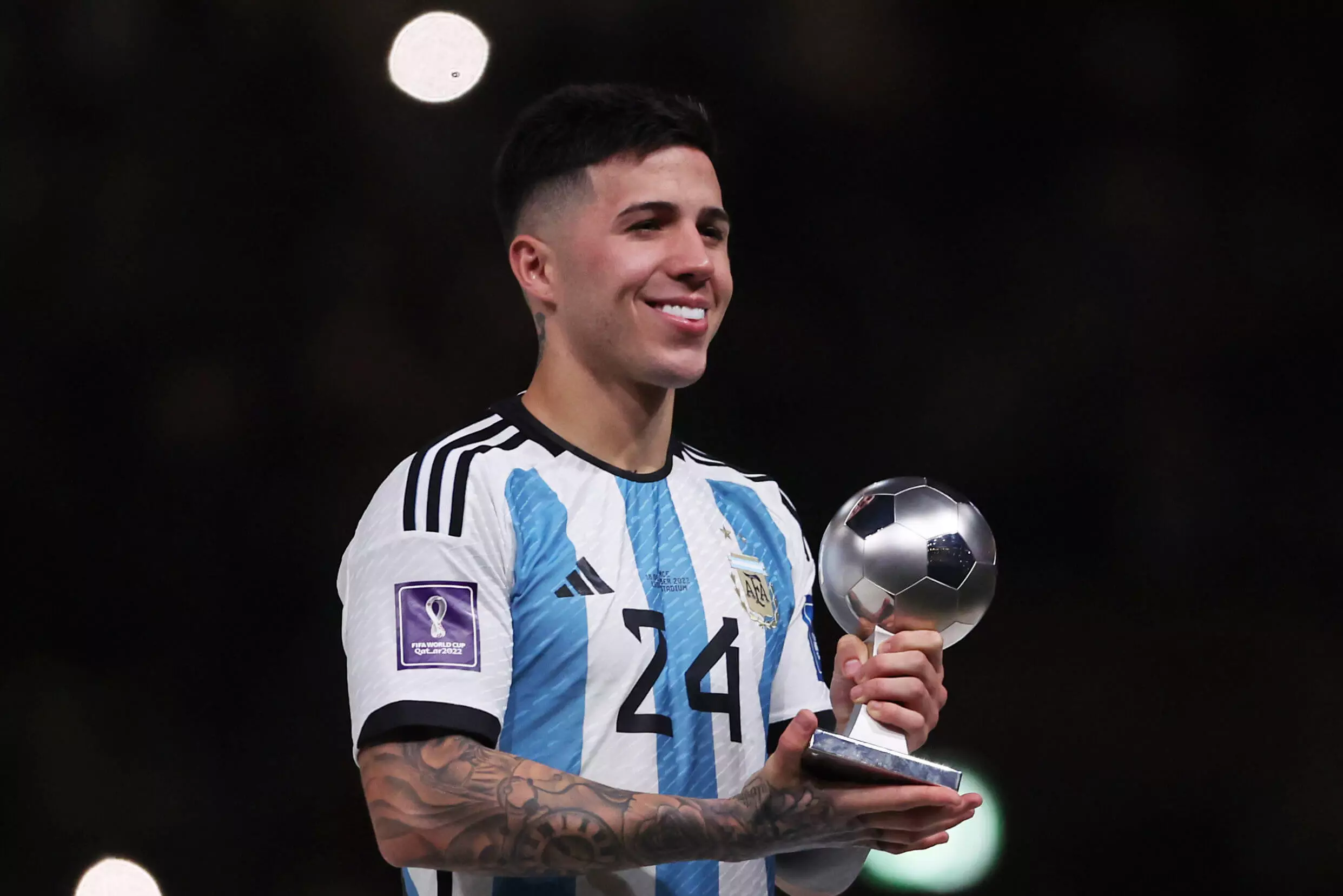 "Real Madrid" Enzo Fernandesi transfer edə bilər