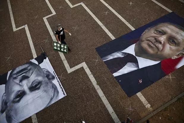 Ərdoğan Netanyahunu "Qəzza sektorunun qəssabı" adlandırıb