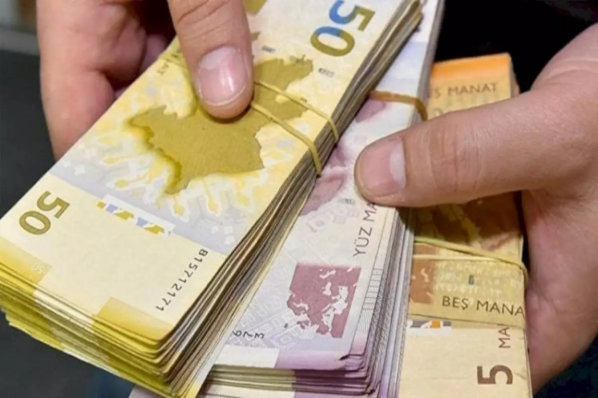 Bakı şəhər sakininə qarşı səkkiz min manatlıq dələduzluq olub