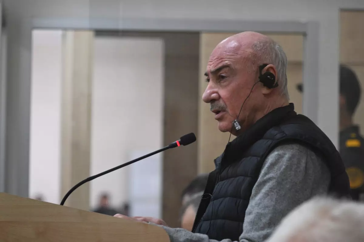 Arkadi Qukasyan azərbaycanlıların Xankəndidən çıxmağa məcbur edildiklərini etiraf edib