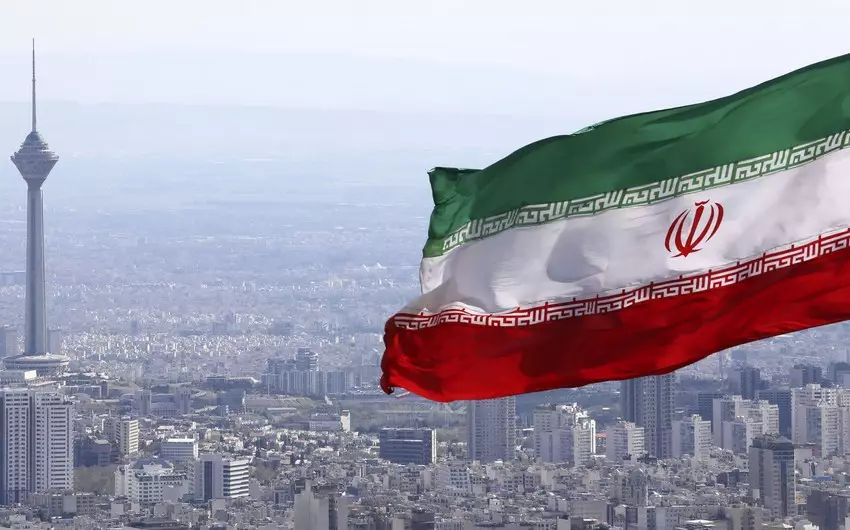İranda ölkəni müvəqqəti idarə etmək üçün 6 xüsusi komitə yaradılıb