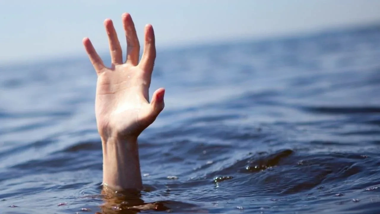 İyunda çimərliklərdə boğulma ilə bağlı 6, günvurma ilə bağlı 4 müraciət olub