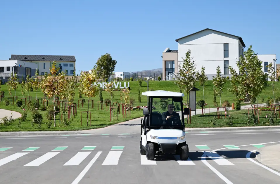 Prezident Cəbrayılın Horovlu kəndinin birinci mərhələsinin açılışında iştirak etdi