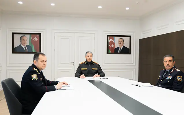 Vilayət Eyvazov əməliyyat müşavirəsi keçirdi