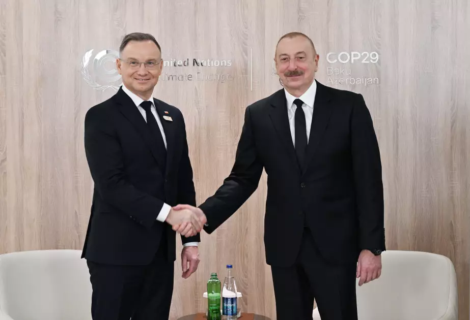 İlham Əliyev Polşa Prezidenti ilə görüşüb - YENİLƏNİB