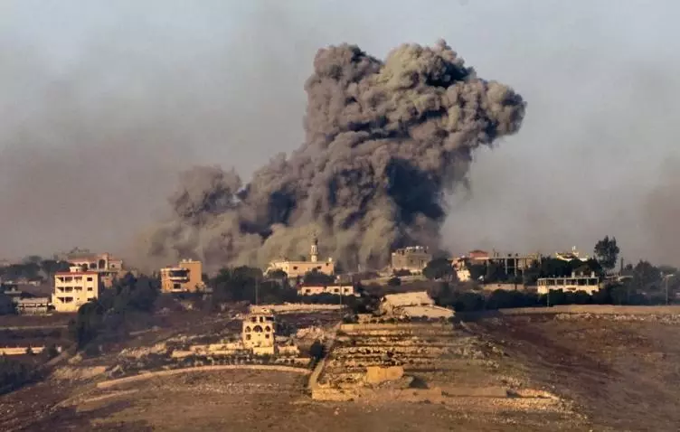 Hizbullah İsrailin mövqelərinə zərbələr endirib