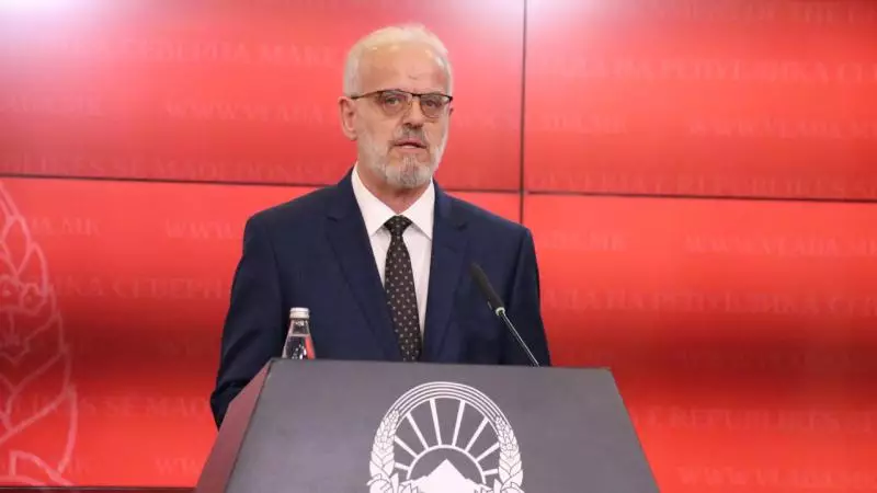 Şimali Makedoniyanın yeni Baş naziri fəaliyyətinə başlayıb