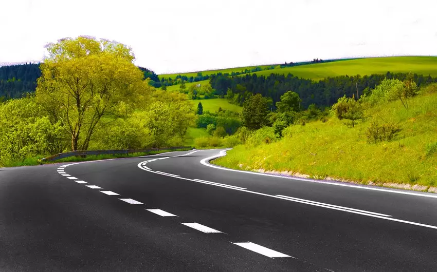 İriqabaritli avtomobillərin normadan artıq yüklənməsinə görə cərimələrin artırılıb