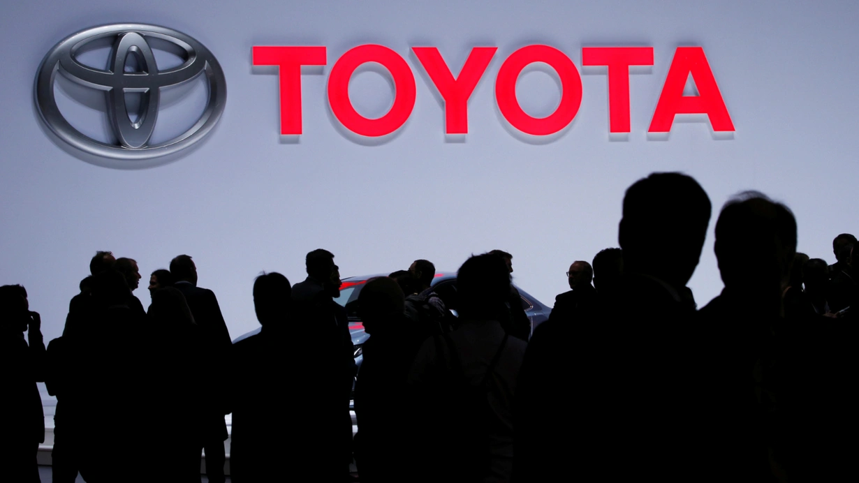 "Toyota" Yaponiyada istehsalını dayandırıb