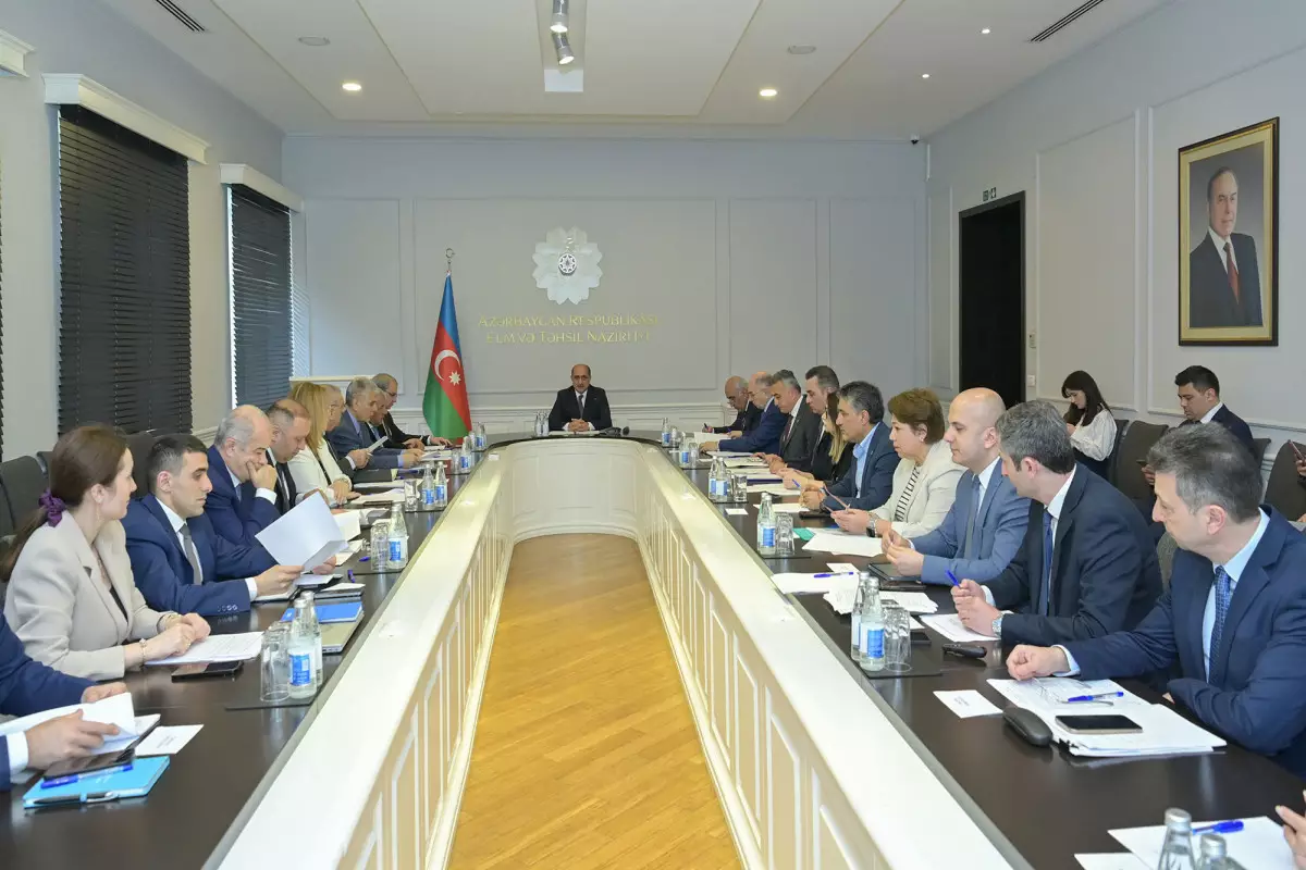 Magistratura səviyyəsində 10 ixtisas qrupunun 129 ixtisası üzrə 925 ixtisaslaşma təklif edilib