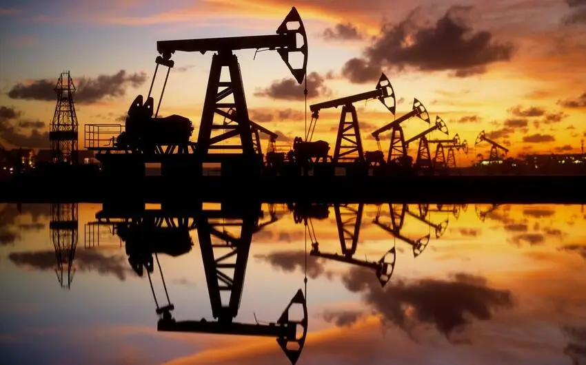 Deputat: “Neftin qiymət dəyişikliyi 2026-cı il büdcəsinə ciddi təsir göstərməyəcək”