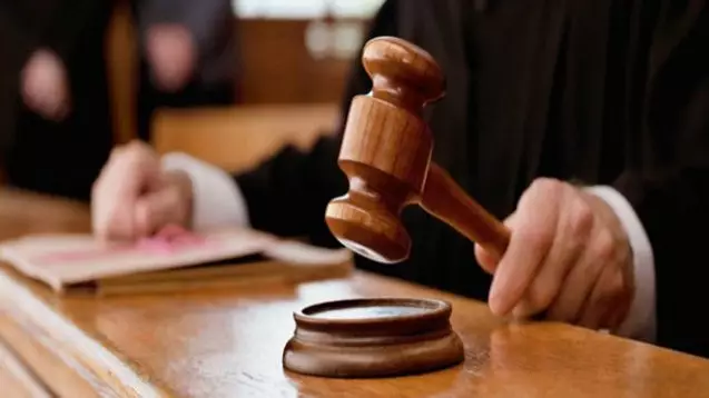 Hakim olmaq istəyənlərin NƏZƏRİNƏ