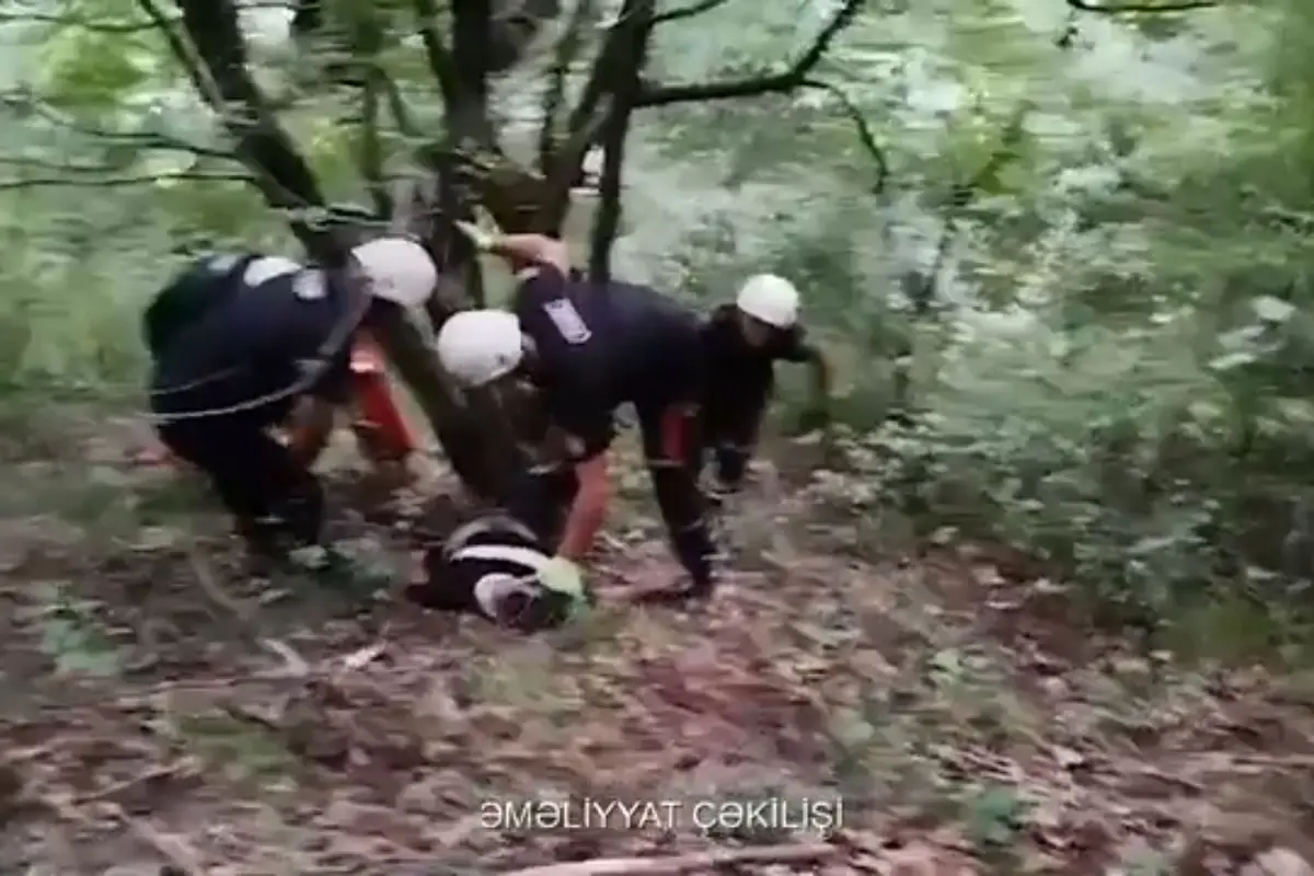 Qəbələdə mürəkkəb relyefli dağlıq-meşəlik ərazidə köməksiz qalan şəxs xilas olunub