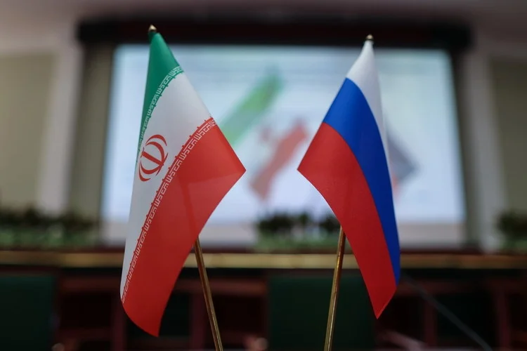 Russia delivers 325 tons of humanitarian aid to Iran