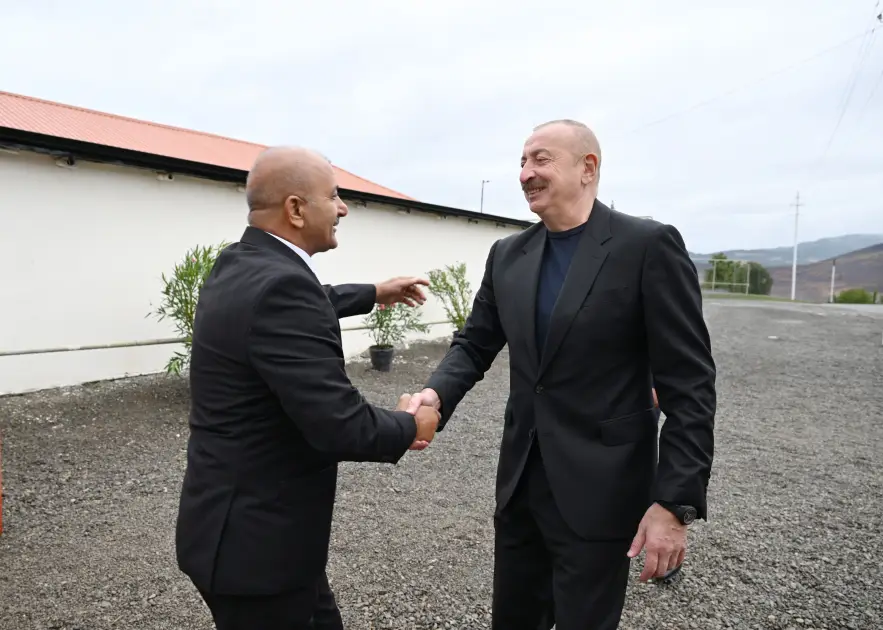 Prezident Sos kəndində olub - FOTO